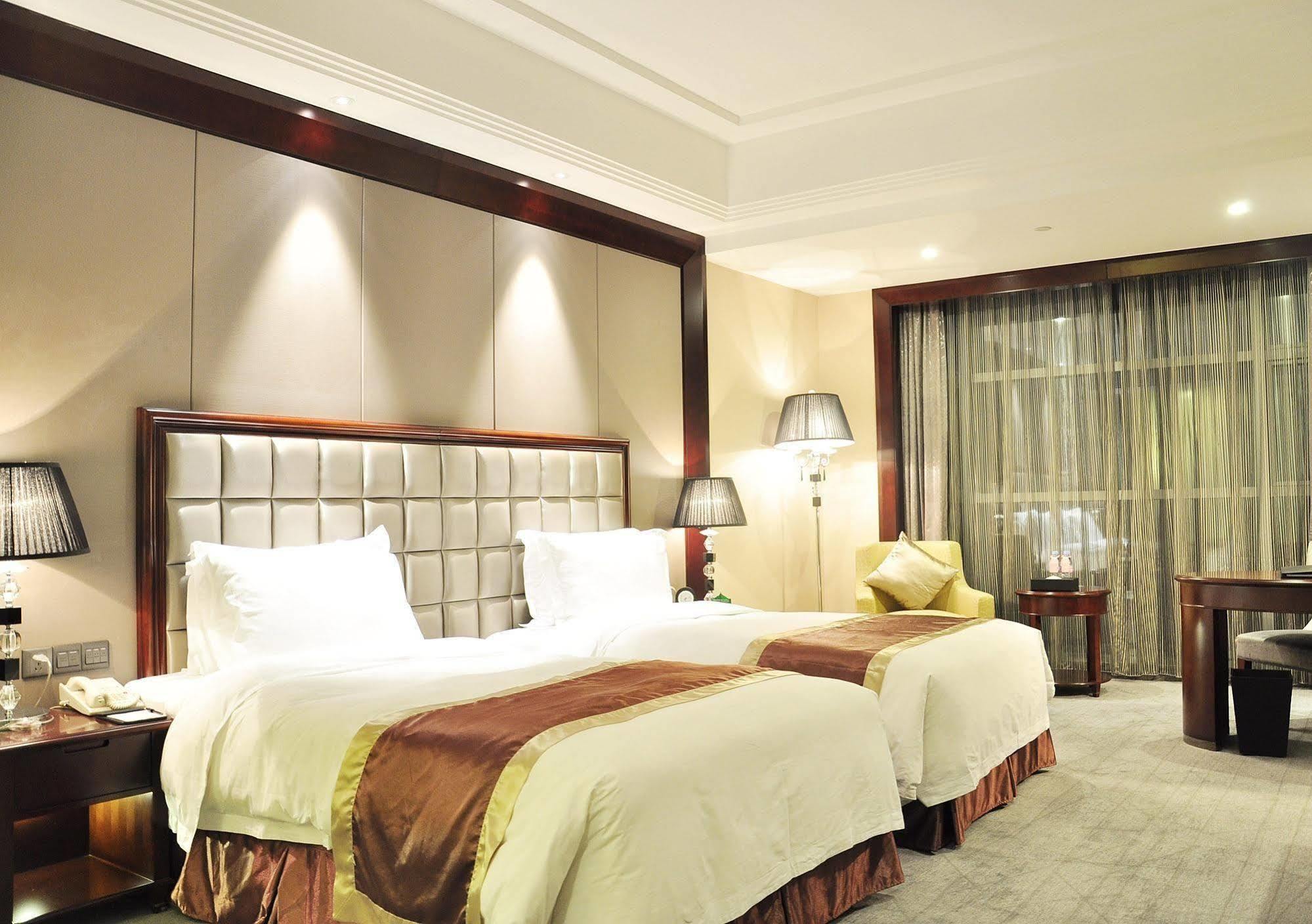 Shenzhen Baohengda International Hotel Ngoại thất bức ảnh