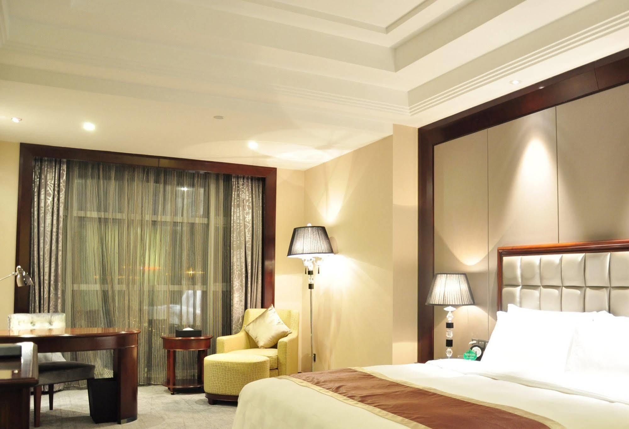 Shenzhen Baohengda International Hotel Ngoại thất bức ảnh